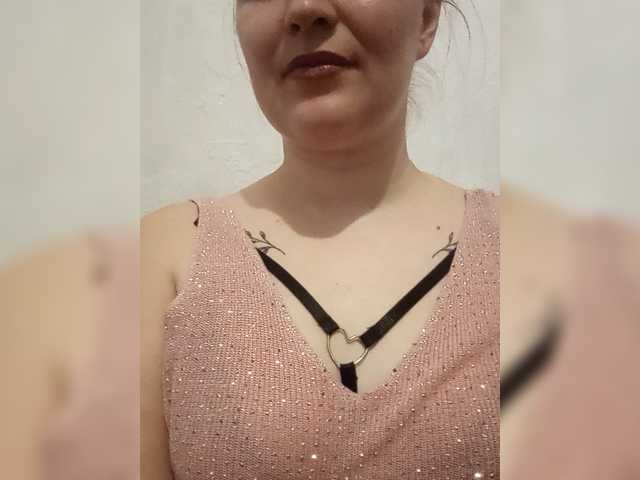 Dana18-1 live cam on BongaCams