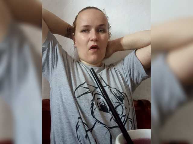 Dana18-1 live cam on BongaCams