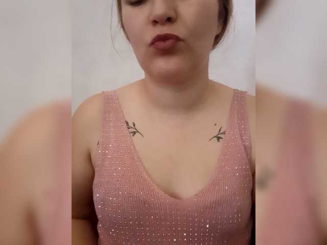 Dana18-1 live cam on BongaCams