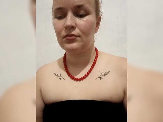 Dana18-1 live cam on BongaCams