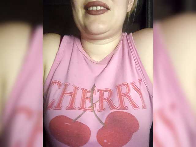 Dana18-1 live cam on BongaCams