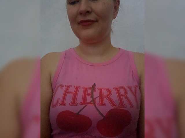 Dana18-1 live cam on BongaCams