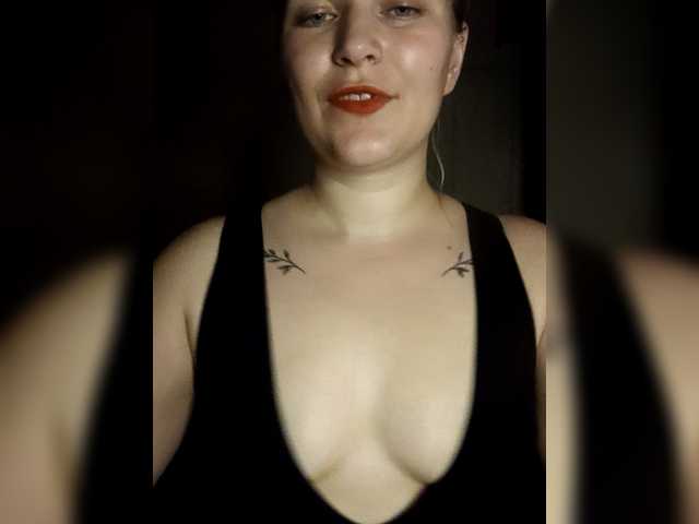 Dana18-1 live cam on BongaCams