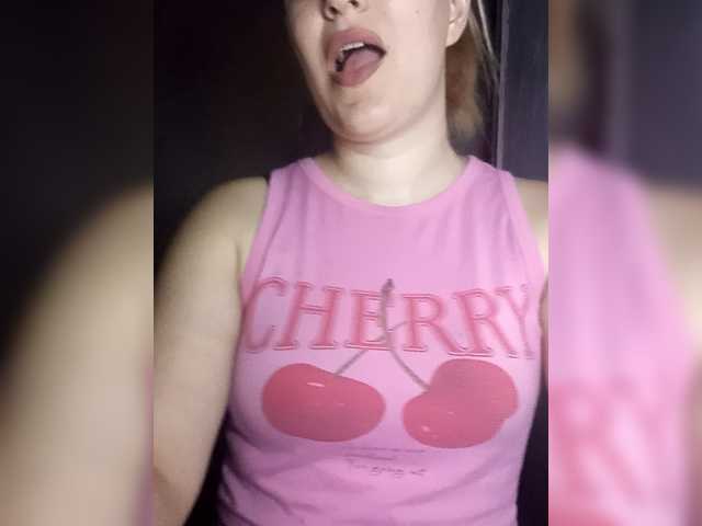 Dana18-1 live cam on BongaCams