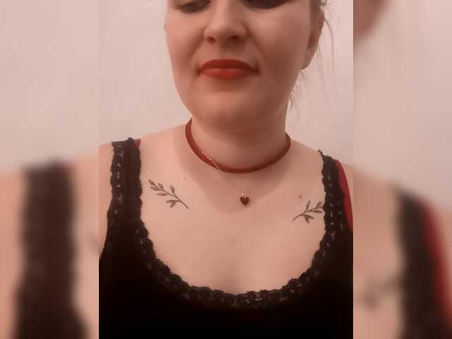 Dana18-1 live cam on BongaCams