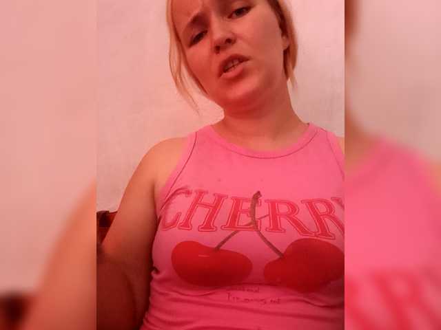 Dana18-1 live cam on BongaCams