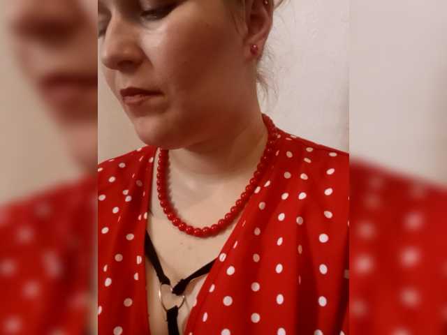 Dana18-1 live cam on BongaCams
