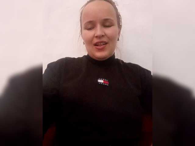 Dana18-1 live cam on BongaCams
