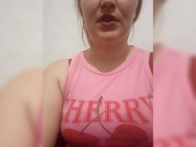 Dana18-1 live cam on BongaCams