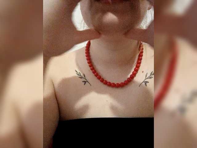 Dana18-1 live cam on BongaCams