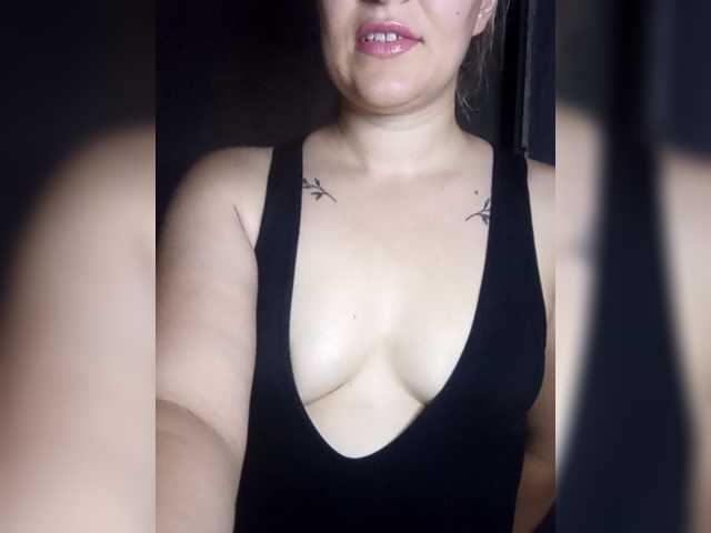 cherry_fire live webcam show