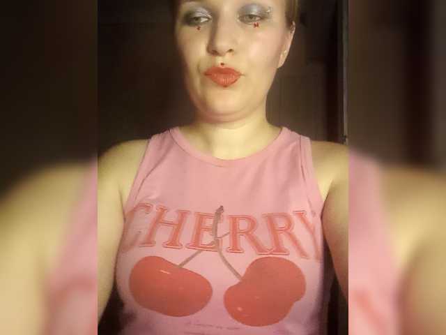 Dana18-1 live cam on BongaCams