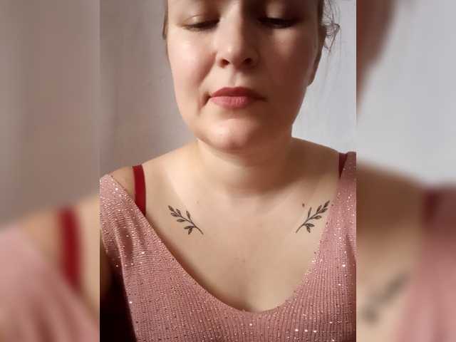 Dana18-1 live cam on BongaCams