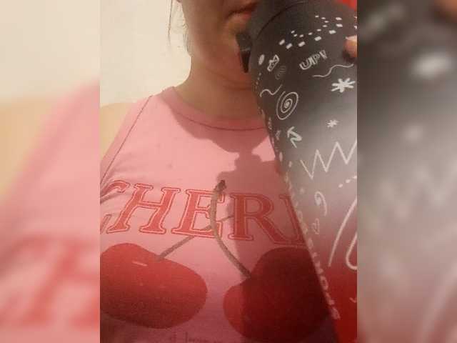 Dana18-1 live cam on BongaCams