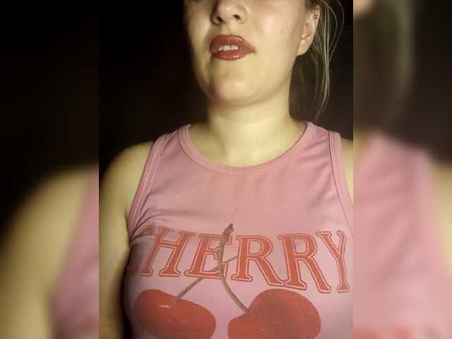 Dana18-1 live cam on BongaCams