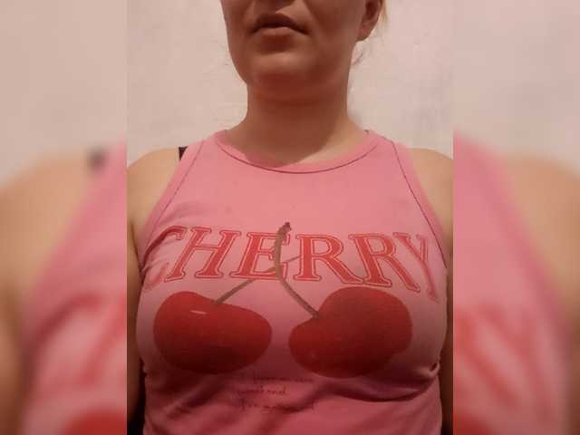 Dana18-1 live cam on BongaCams