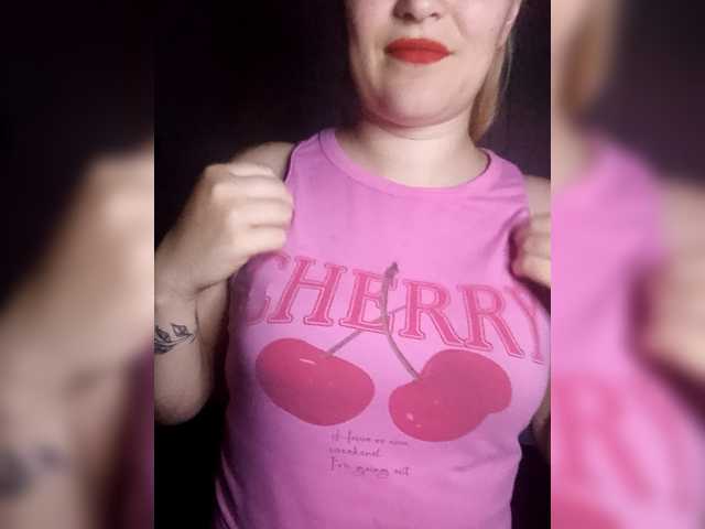 Dana18-1 live cam on BongaCams