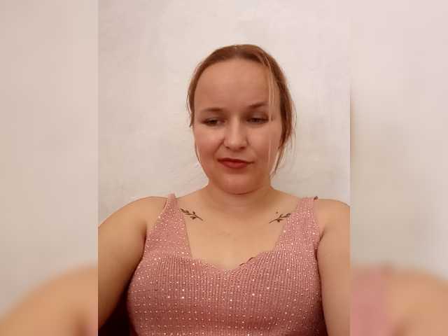 Dana18-1 live cam on BongaCams