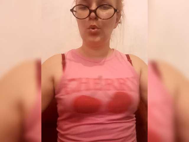 Dana18-1 live cam on BongaCams