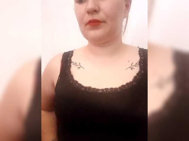 Dana18-1 live cam on BongaCams
