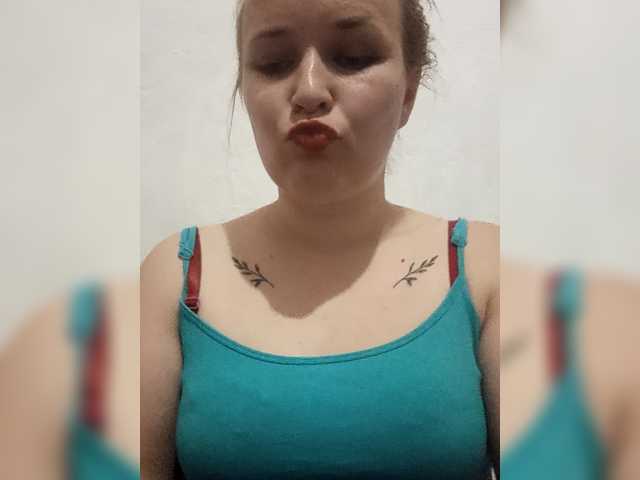 Dana18-1 live cam on BongaCams