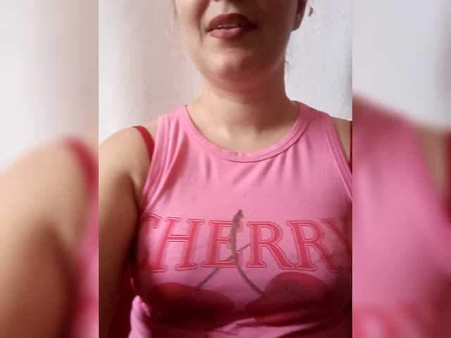 Dana18-1 live cam on BongaCams