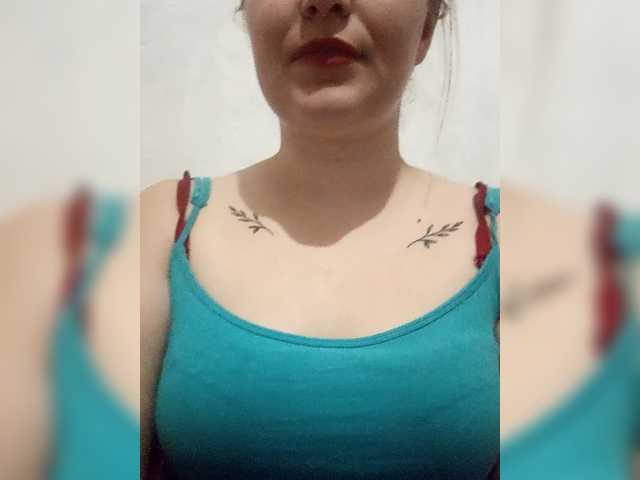 Dana18-1 live cam on BongaCams