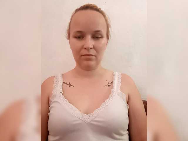 Dana18-1 live cam on BongaCams