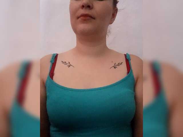 Dana18-1 live cam on BongaCams