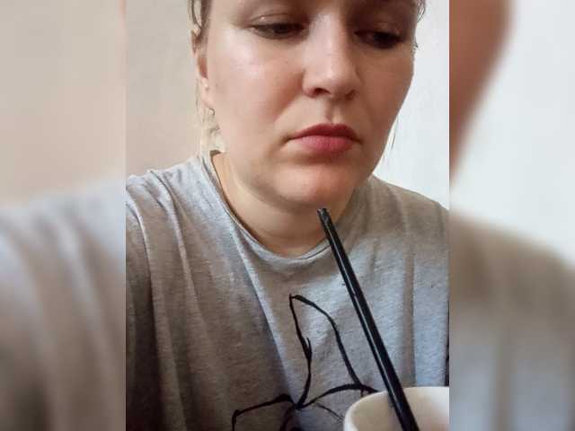 Dana18-1 live cam on BongaCams