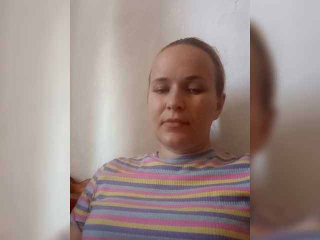 Dana18-1 live cam on BongaCams