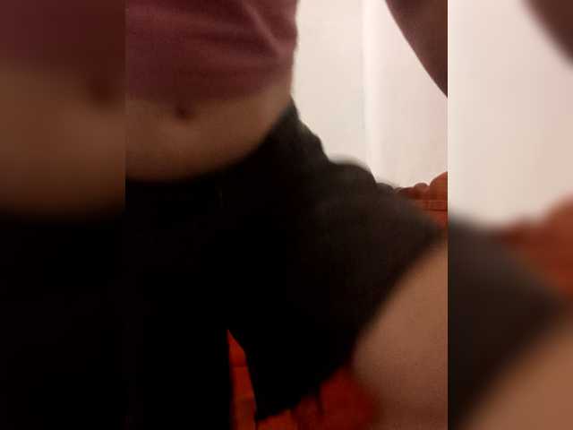 Dana18-1 live cam on BongaCams