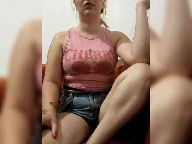Dana18-1 Sex Cam Show