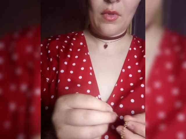 cherry_fire's live room