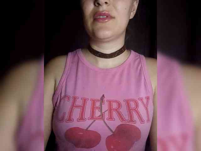 cherry_fire's live room