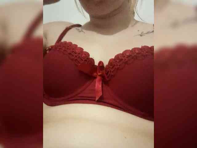 Dana18-1 Sex Cam Show