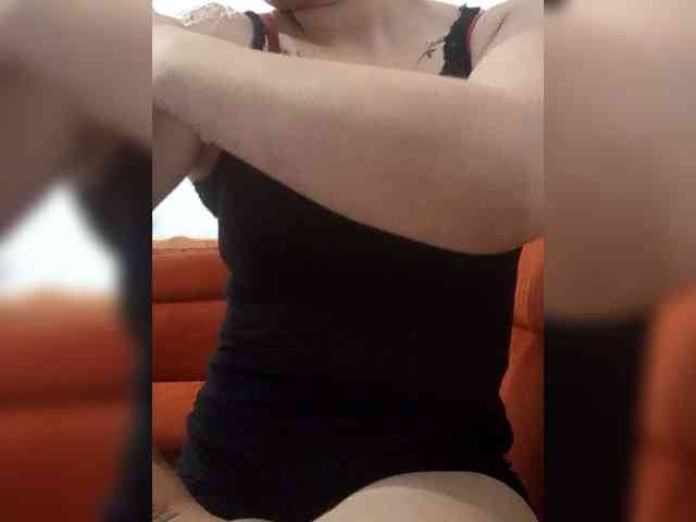 Dana18-1 - Girl 
