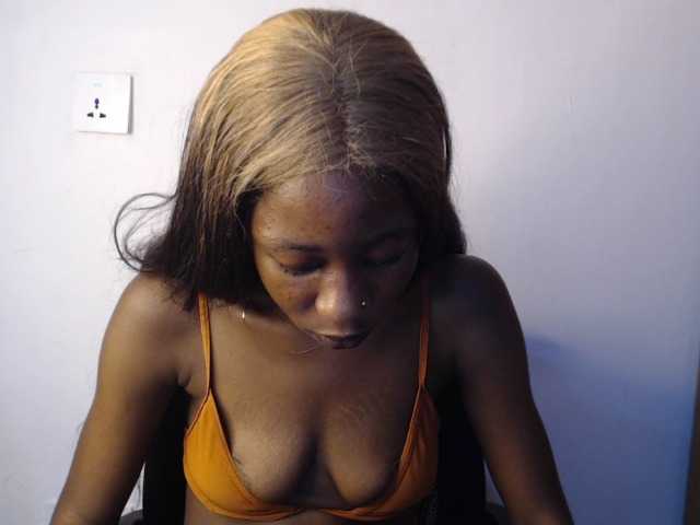 Sexyvian live cam on BongaCams