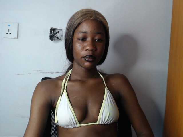 Sexyvian live cam on BongaCams
