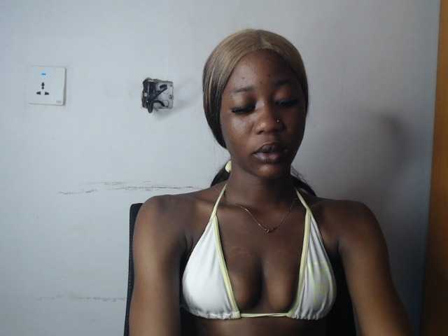 Sexyvian live cam on BongaCams