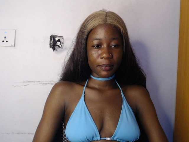 Sexyvian live cam on BongaCams