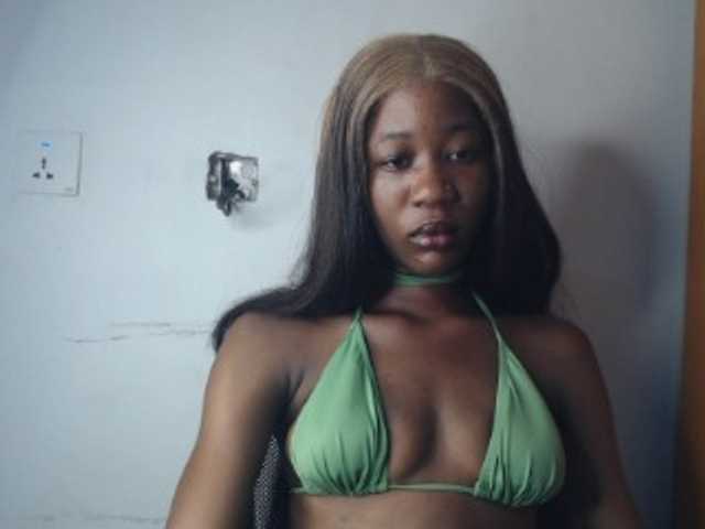 Sexyvian live cam on BongaCams