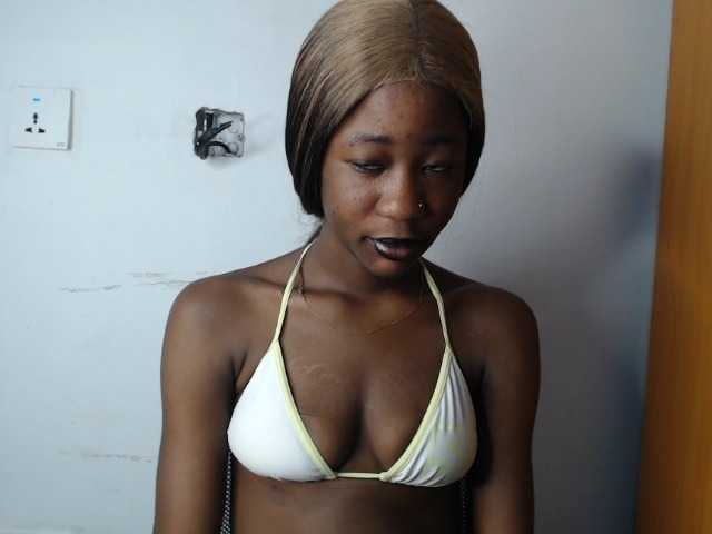Sexyvian live cam on BongaCams