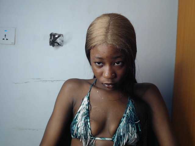 Sexyvian live cam on BongaCams