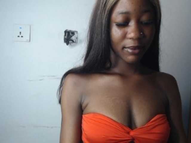 Sexyvian live cam on BongaCams