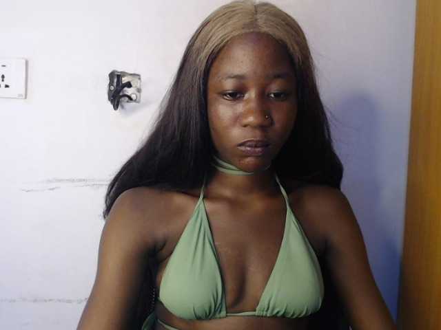 Sexyvian live cam on BongaCams