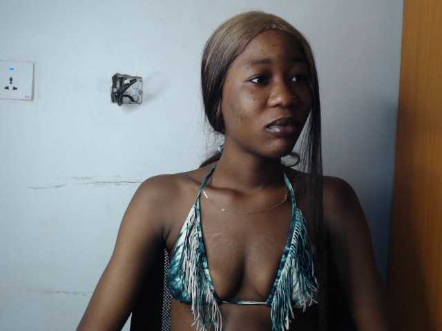 Sexyvian live cam on BongaCams