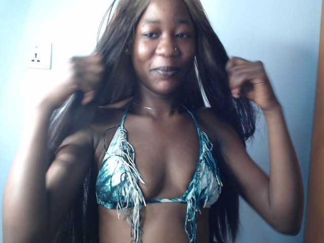 Sexyvian live cam on BongaCams
