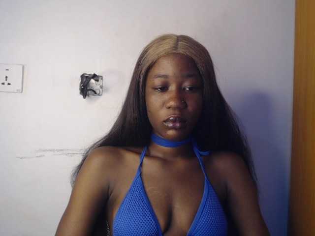 Sexyvian live cam on BongaCams