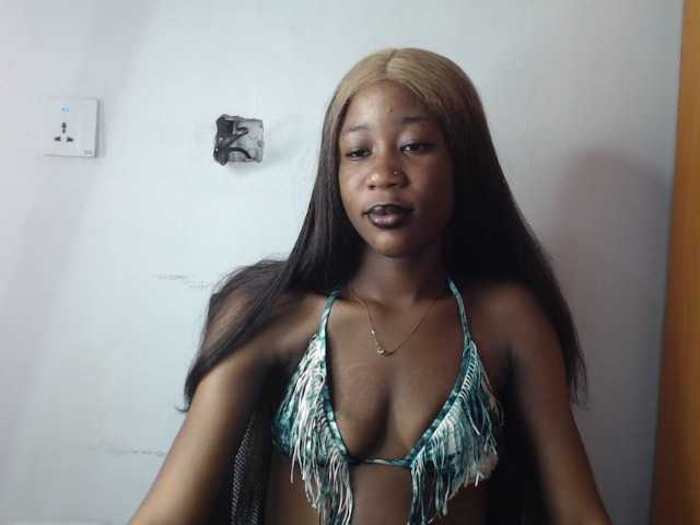 Sexyvian live cam on BongaCams